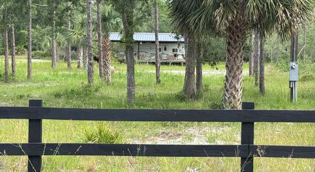 Photo of 104 NE Sugar Hill Rd, Steinhatchee, FL 32359