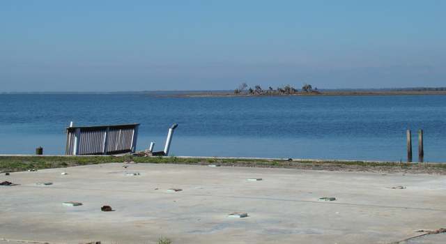 Photo of 210 W 8th Ave, Horseshoe Beach, FL 32648