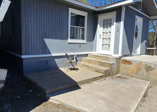 Property at 417 Mississippi St Unit B, Hot Springs, AR 71901, 2 beds, 1 bath