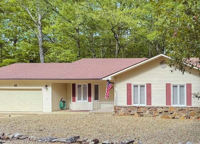 Property at 12 Malaga Way, Hot Springs Village, AR 71909, 3 beds, 2 baths