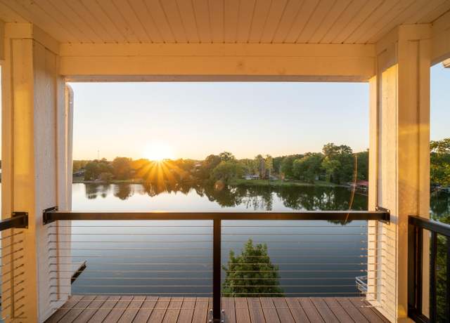Property at 231 Ledgerock Rd, Hot Springs, AR 71913, 3 beds, 3.5 baths