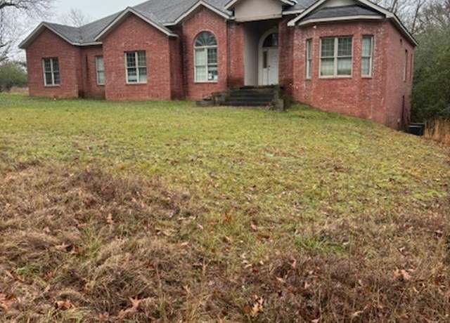 Property at 836 Shady Heights Rd, Hot Springs, AR 71901, 4 beds, 3 baths