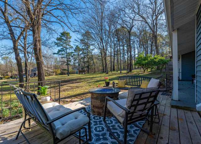 Property at 158 Arlington, Hot Springs, AR 71913, 3 beds, 2 baths
