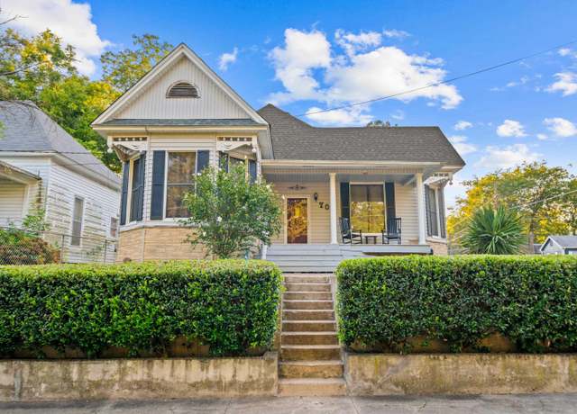 Property at 700 Sixth St, Hot Springs, AR 71913, 2 beds, 2 baths