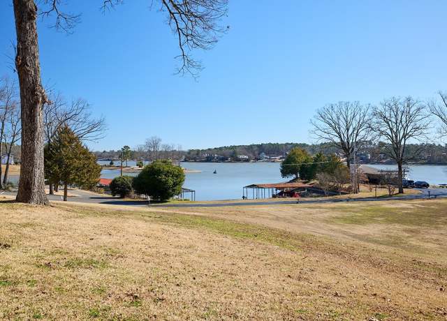 Property at 210 Aberina St Unit C-5, Hot Springs, AR 71913, 2 beds, 1 bath