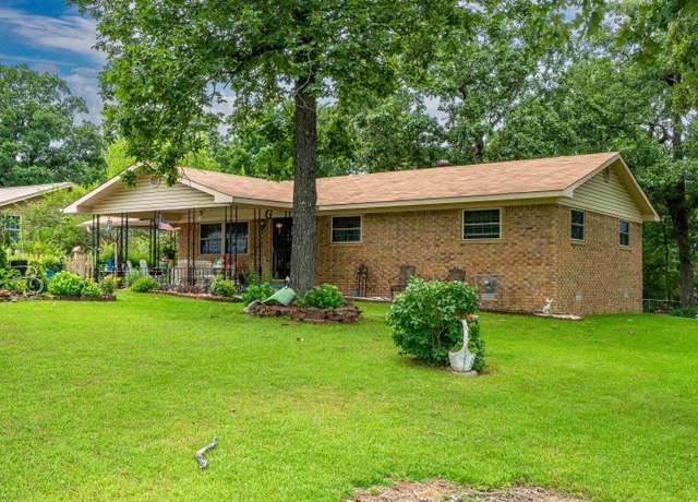 Property at 102 Avalon Dr, Pearcy, AR 71964, 3 beds, 1.5 baths