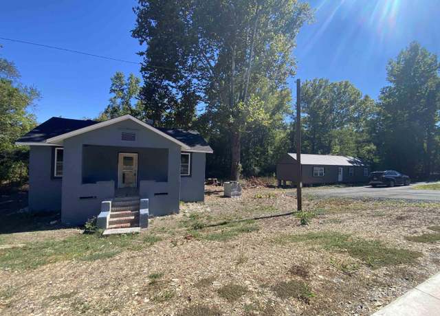 Property at 3736 Park Ave, Hot Springs, AR 71901, 3 beds, 2 baths