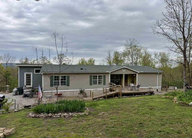 Property at 359 Immanuel Dr, Hot Springs, AR 71901, 3 beds, 2 baths