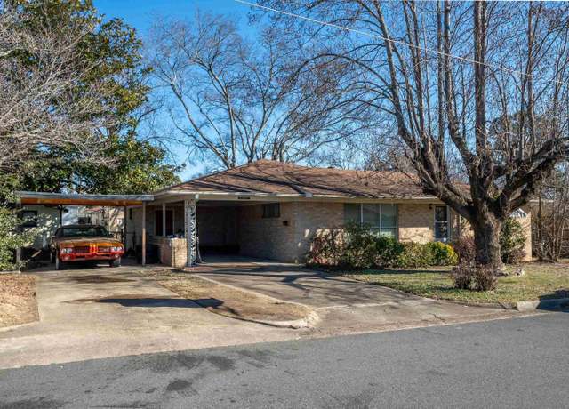 Property at 105 Baber, Hot Springs, AR 71913, 3 beds, 1.5 baths