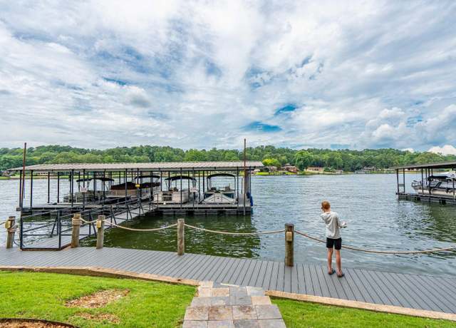 Property at 451 Lakeland Dr Unit H1, Hot Springs, AR 71913, 3 beds, 3 baths