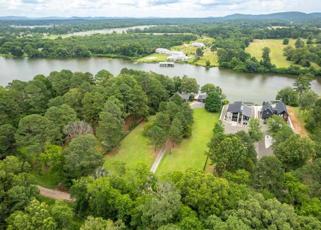 Property at 170 Russey Rd, Hot Springs, AR 71913, 2 beds, 2.5 baths
