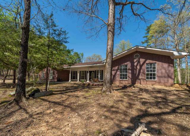 Property at 196 Casual Pl, Hot Springs, AR 71909, 3 beds, 2.5 baths