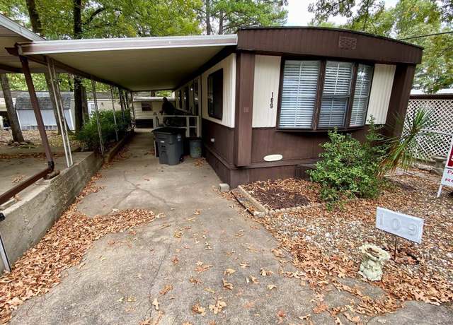 Property at 109 Goldfinch Ln, Hot Springs, AR 71913, 2 beds, 1 bath