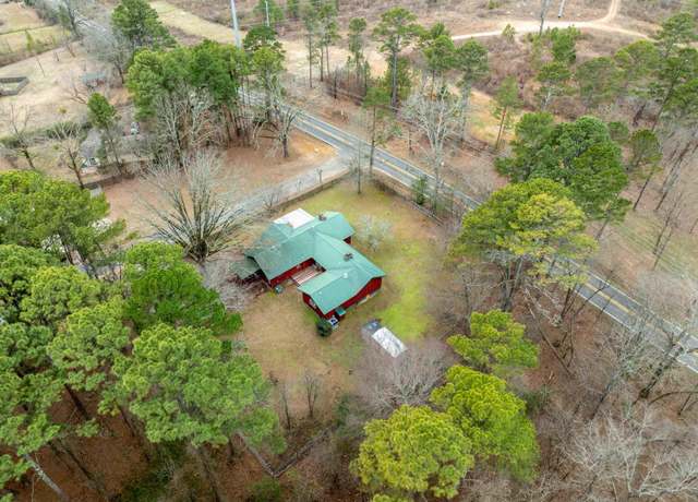 Property at 111 Manson Loop, Hot Springs, AR 71913, 4 beds, 2 baths