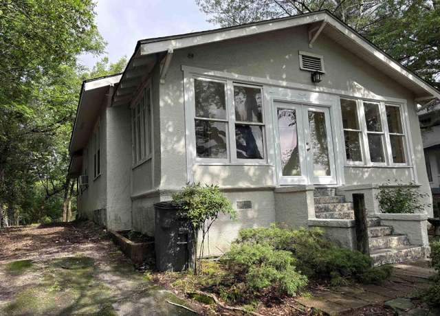 Property at 126 Parkhill St Unit Units A & B, Hot Springs, AR 71913