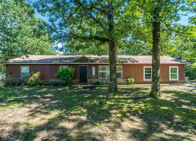Property at 124 Primrose Ln, Pearcy, AR 71964, 4 beds, 2 baths