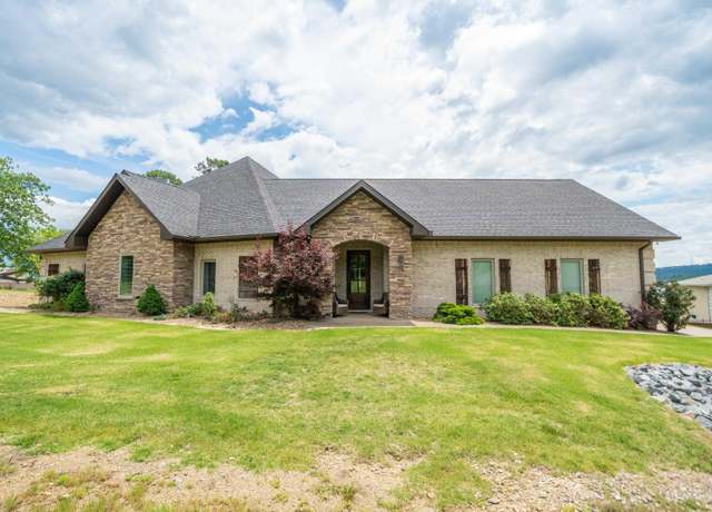 Property at 114 Sandal Ct, Hot Springs, AR 71913, 4 beds, 4 baths
