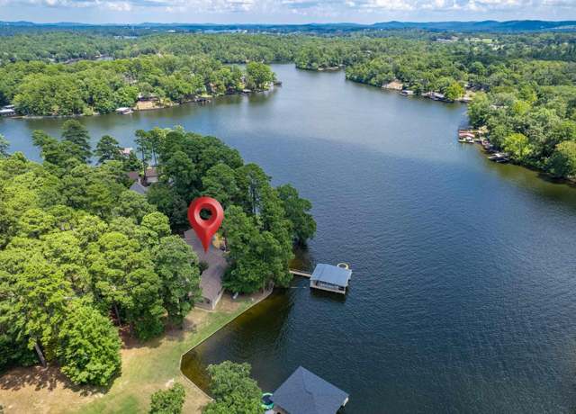 Property at 188 Carl Finch Rd, Hot Springs, AR 71913, 4 beds, 3.5 baths