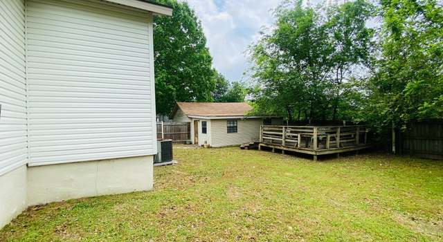Photo of 117 Cash St, Hot Springs, AR 71913