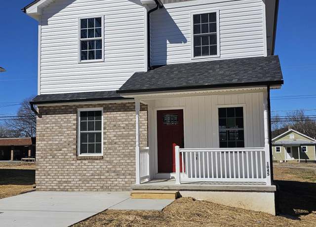 Property at 1045 Woodland Ave, Buena Vista, VA 24416, 3 beds, 2.5 baths