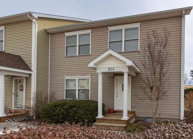 Property at 20-1 Beverly Ct, Lexington, VA 24450, 3 beds, 2.5 baths