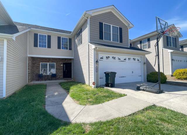 Property at 295 Vista Links Dr, Buena Vista, VA 24416, 3 beds, 2.5 baths
