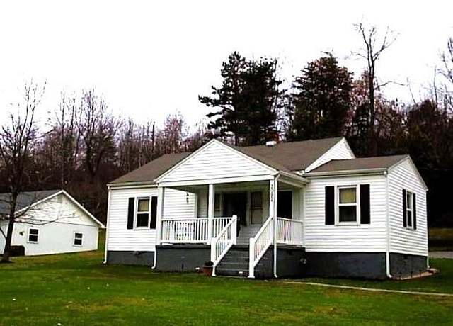Property at 2092 Wert Faulkner Hwy, Glasgow, VA 24555, 3 beds, 1 bath