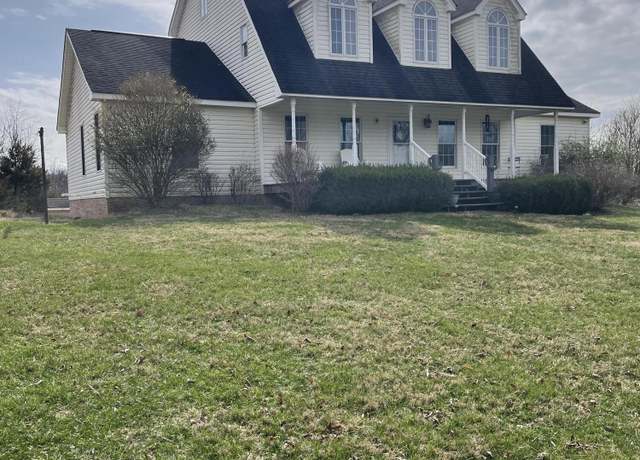 Property at 370 Old Chapel Rd, Fairfield, VA 24435, 5 beds, 4 baths