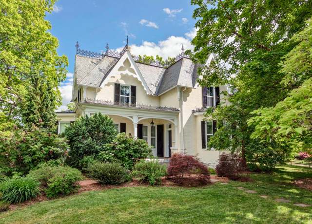 Property at 406 S Main St, Lexington, VA 24450, 2 beds, 3.5 baths