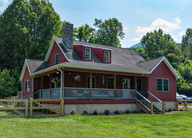 Property at 665 Blacks Creek Rd, Lexington, VA 24450, 4 beds, 2 baths