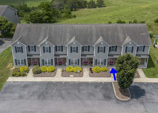 Property at 11 Bristol Ln, Lexington, VA 24450, 3 beds, 2.5 baths