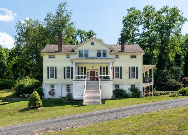 Property at 6325 Sam Snead Hwy, Hot Springs, VA 24445, 5 beds, 3.5 baths