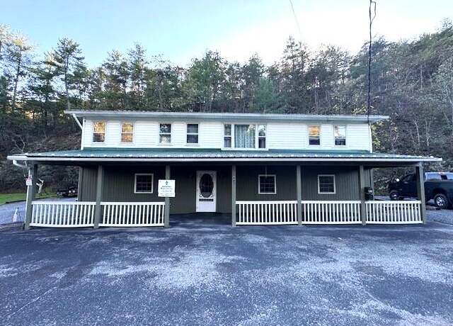 Property at 4420 Johnson Creek Rd, Covington, VA 24426, 4 beds, 2.5 baths