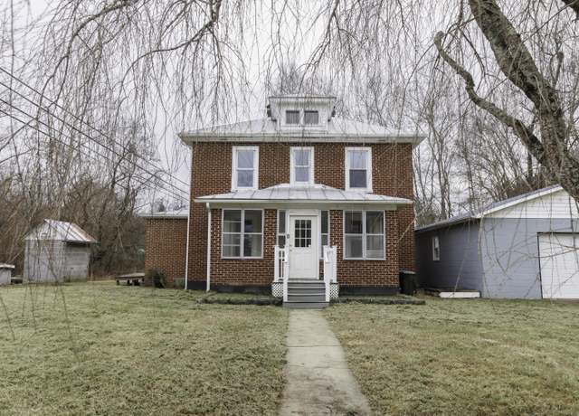 Property at 555 Arnolds Valley Rd, Natural Bridge Station, VA 24579, 3 beds, 2 baths