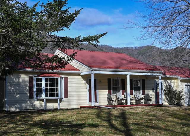 Property at 3006 Valley Ridge Rd, Covington, VA 24426, 3 beds, 1.5 baths