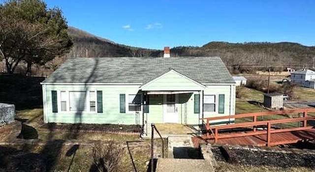 Photo of 201 Commerce Ave, Iron Gate, VA 24448
