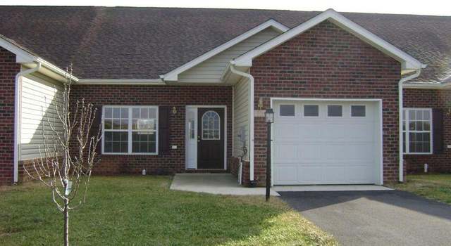 Photo of 325 Thoroughbred Cir, Lexington, VA 24450