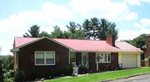 Photo of 1220 S Mound Ave, Covington, VA 24426