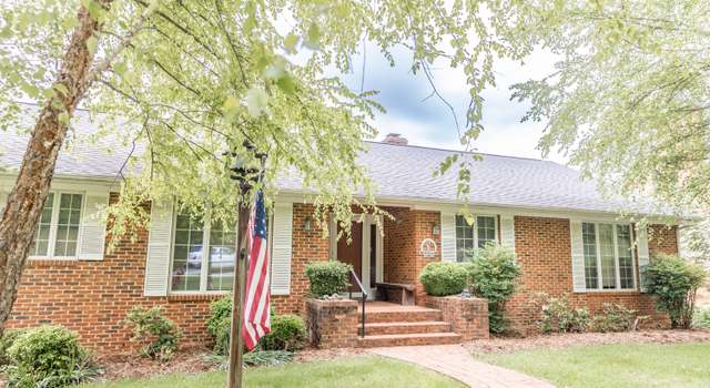 Photo of 6 Wild Turkey Rd, Lexington, VA 24450