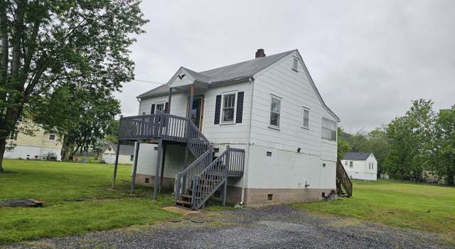 Photo of 612 Gordon St, Glasgow, VA 24555