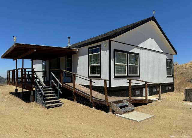 Property at 23200 Grimsel Dr, Tehachapi, CA 93561, 3 beds, 2 baths