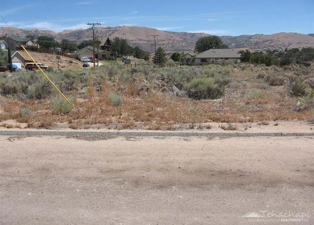 Property at 20008 Bald Mountain Dr, Tehachapi, CA 93561