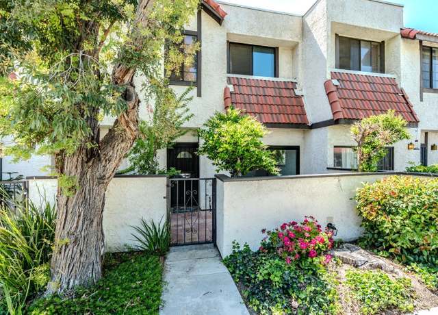 Property at 27666 Nugget Dr, Santa Clarita, CA 91387, 2 beds, 3 baths