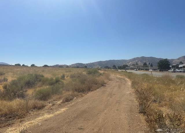 Property at 1 W Valley Blvd, Tehachapi, CA 93561