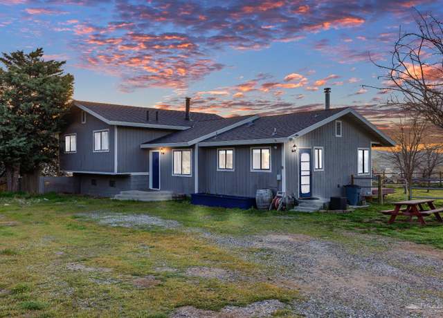 Property at 23932 Willow Canyon RD Rd, Tehachapi, CA 93561, 4 beds, 2.5 baths