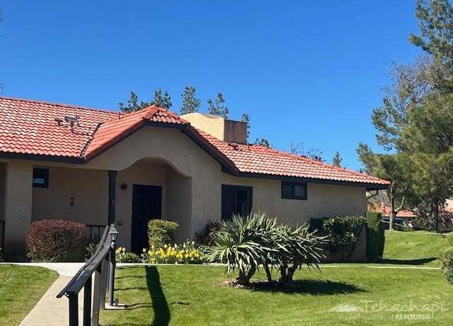 Property at 28881 Shannon Ct, Tehachapi, CA 93561, 2 beds, 2 baths