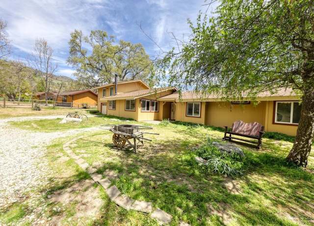 Property at 27800 Hale Ct, Tehachapi, CA 93561, 4 beds, 2 baths