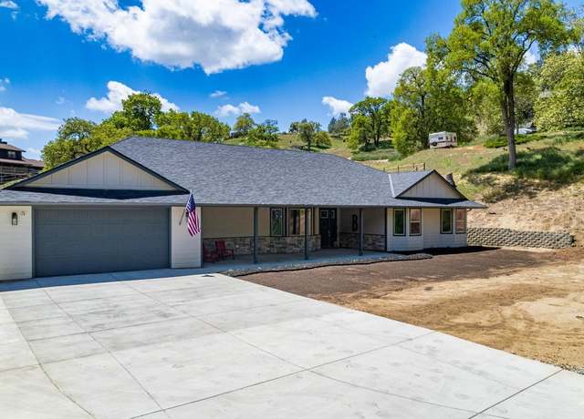 Property at 26004 Bear Valley Rd, Tehachapi, CA 93561, 4 beds, 3 baths
