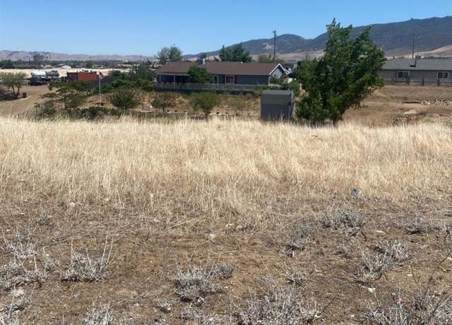 Property at 20304 Mesa Dr, Tehachapi, CA 93561