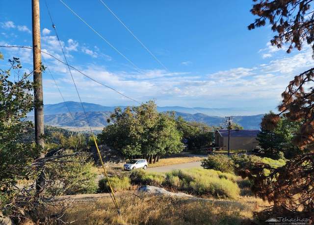Property at 27260 Deertrail Dr, Tehachapi, CA 93561